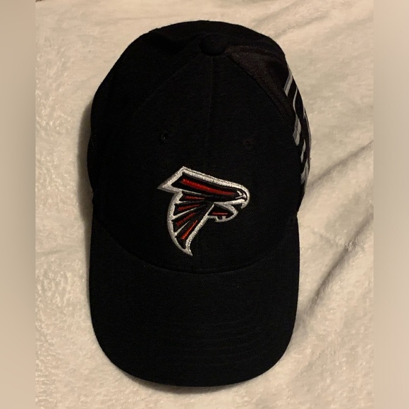Atlanta Falcons hat - Picture 1 of 6